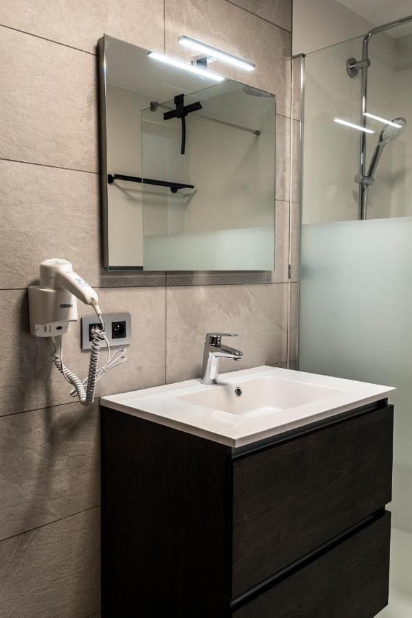 Guesthouse Max Zwijndrecht エクステリア 写真