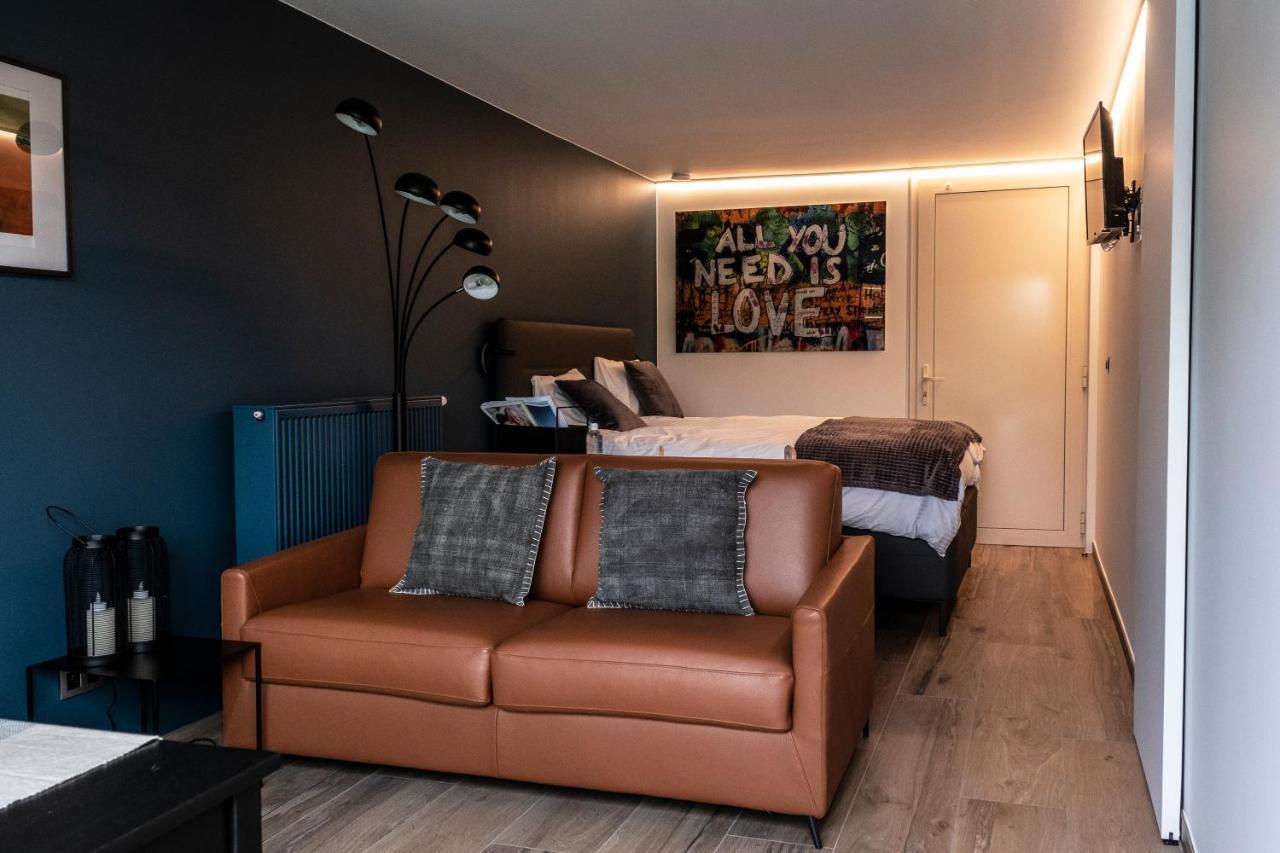 Guesthouse Max Zwijndrecht エクステリア 写真