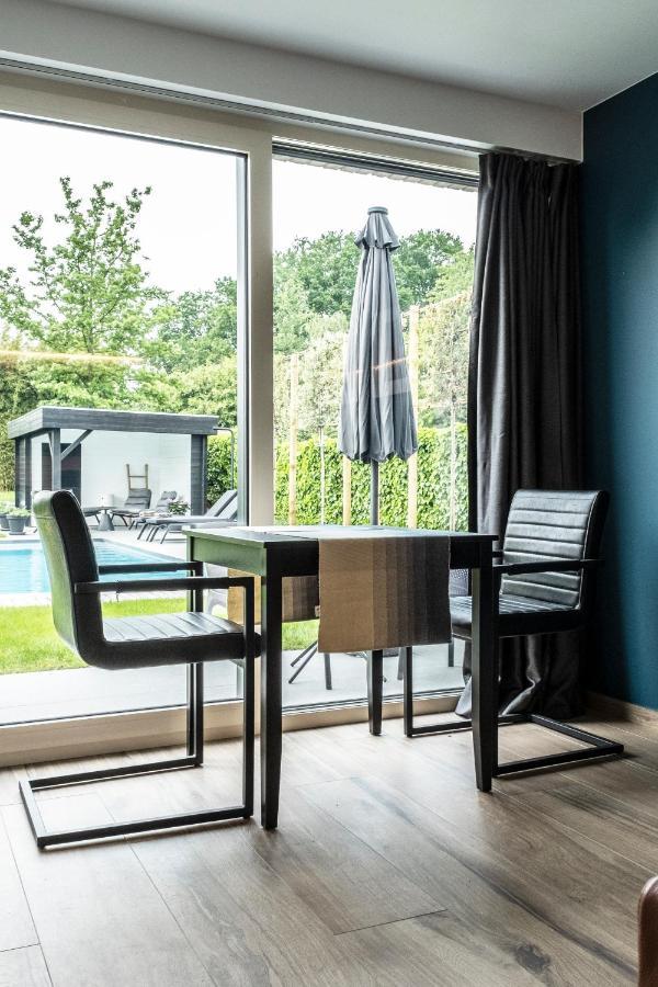 Guesthouse Max Zwijndrecht エクステリア 写真